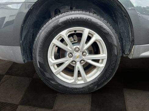 Used 2017 Chevrolet Equinox LT w/ Convenience Package FWD image 12