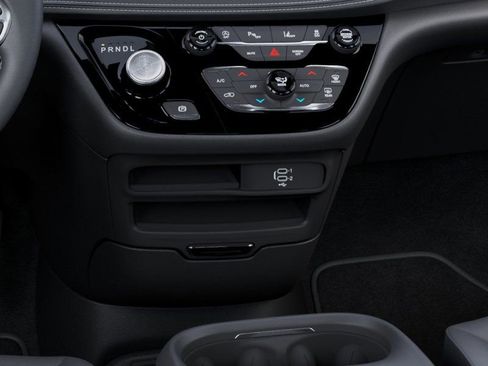 New 2026 Chrysler Pacifica Select FWD image 24