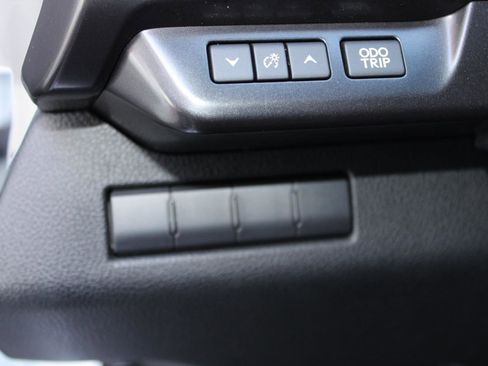 Used 2021 Lexus UX 250h w/ Accessory Package (Z2) AWD/4WD image 15