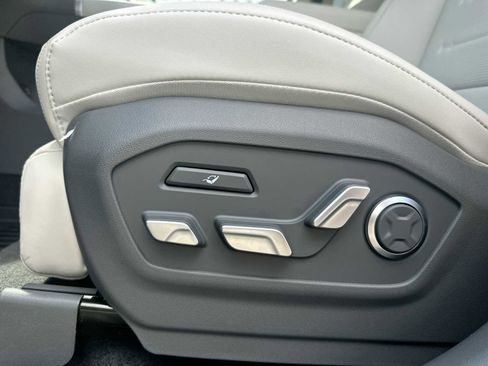 New 2026 Hyundai Santa Fe Calligraphy AWD/4WD image 14
