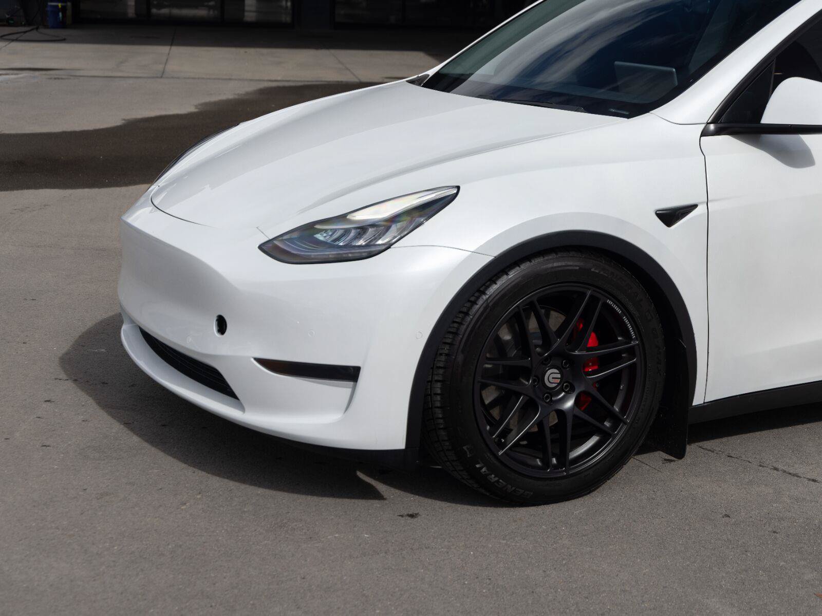 Used 2020 Tesla Model Y Long Range AWD/4WD image 5