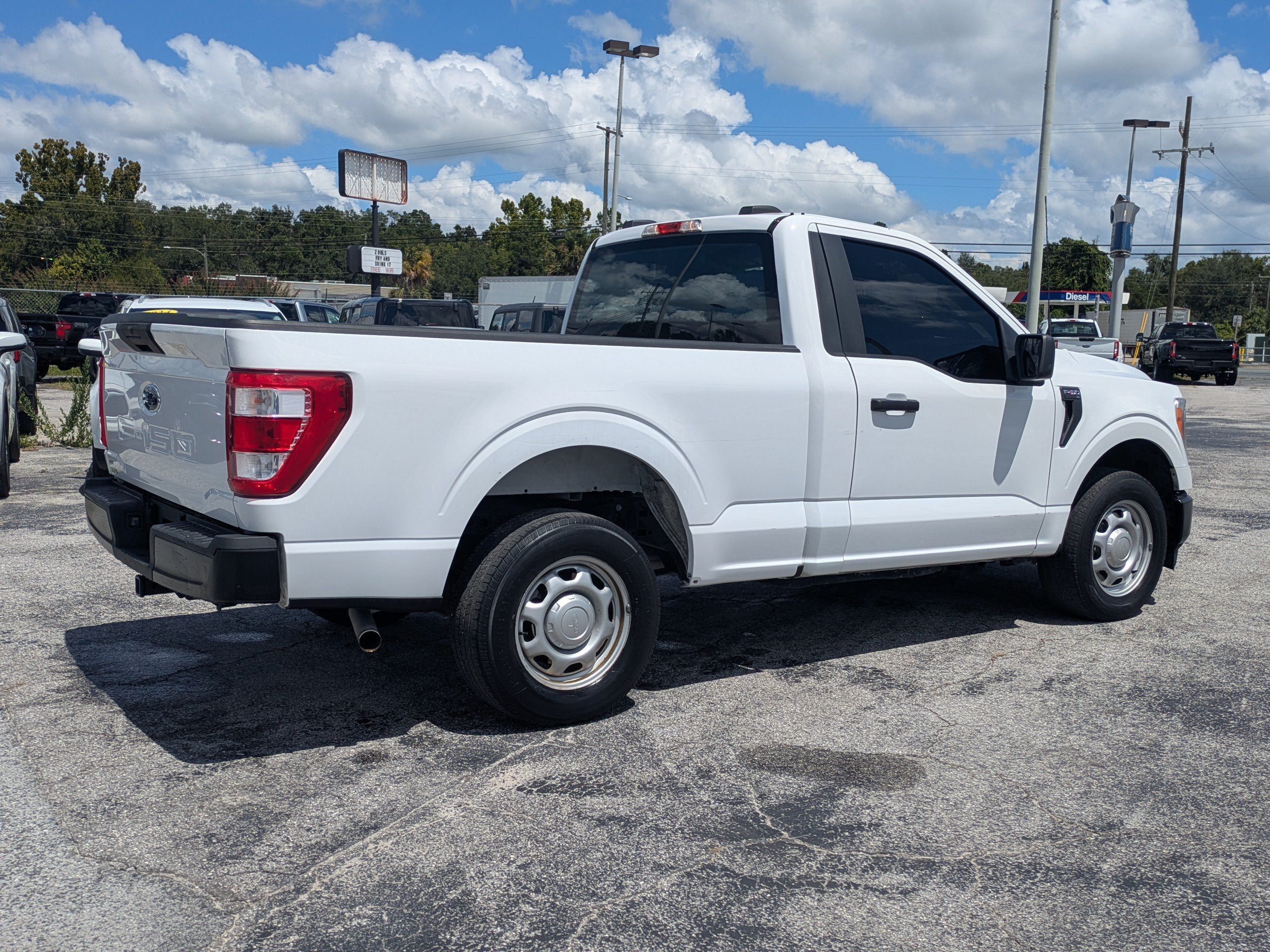 Used 2022 Ford F150 XL RWD image 4