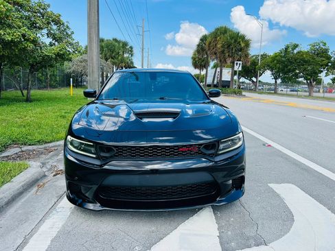 Used 2019 Dodge Charger SRT Hellcat RWD image 8