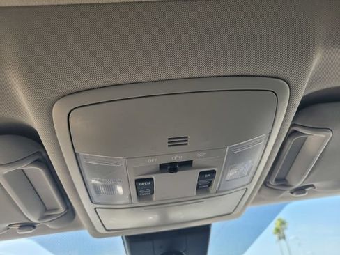 Used 2017 Toyota RAV4 XLE w/ Plus Extra Value Package FWD image 23