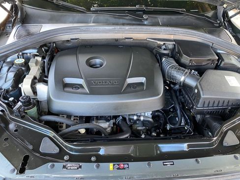 Used 2016 Volvo XC60 T6 Platinum FWD image 16