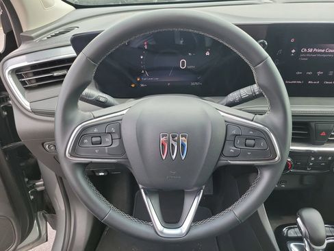 Used 2025 Buick Encore GX Preferred FWD image 23