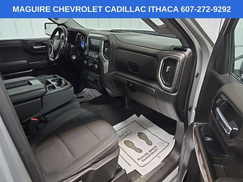 Used 2019 Chevrolet Silverado 1500 LT w/ Fleet Comfort Package AWD/4WD image 15