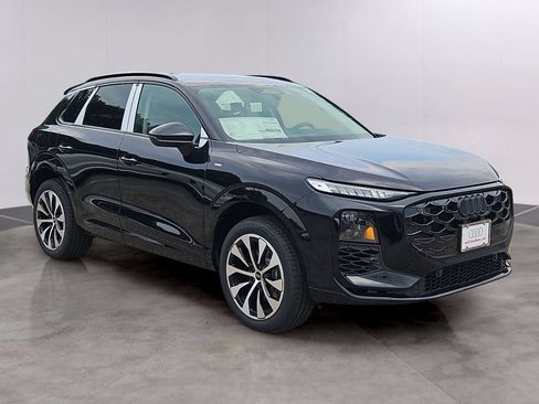 New 2026 Audi Q3 quattro 2.0T AWD/4WD image 2