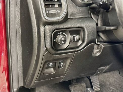 Used 2021 RAM 1500 Laramie AWD/4WD image 10