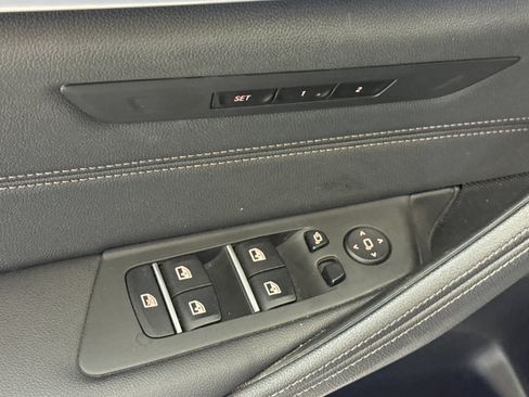 Used 2023 BMW 530e w/ Convenience Package RWD image 14
