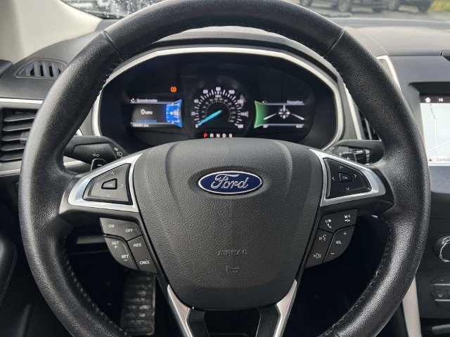 Used 2016 Ford Edge SEL w/ Equipment Group 201A AWD/4WD image 20