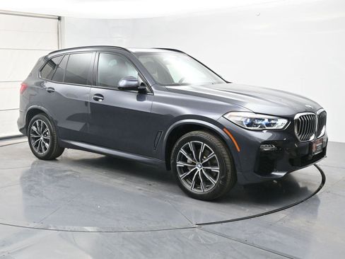 Used 2020 BMW X5 xDrive40i w/ M Sport Package image 30