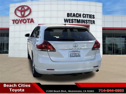 Used 2013 Toyota Venza XLE image 9