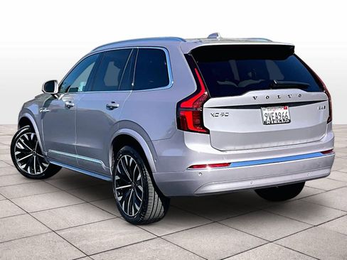 Used 2026 Volvo XC90 B6 Plus w/ Protection Package Premier AWD/4WD image 15