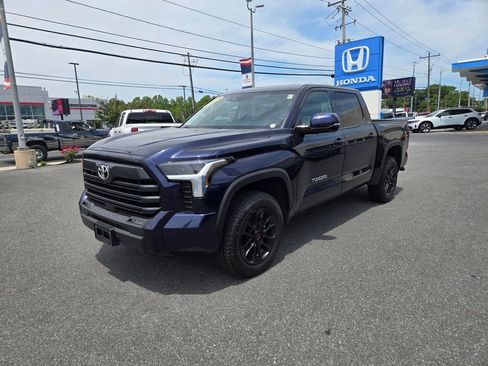 Used 2024 Toyota Tundra SR5 w/ Advanced Technology Package AWD/4WD image 36