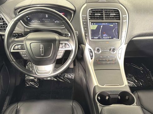 Used 2020 Lincoln Nautilus FWD w/ Equipment Group 101A image 23