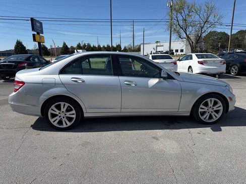 Used 2009 Mercedes-Benz C 300 4MATIC Sedan image 5