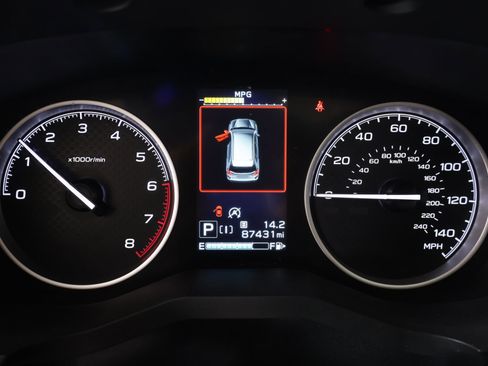 Used 2023 Subaru Forester Premium AWD/4WD image 4