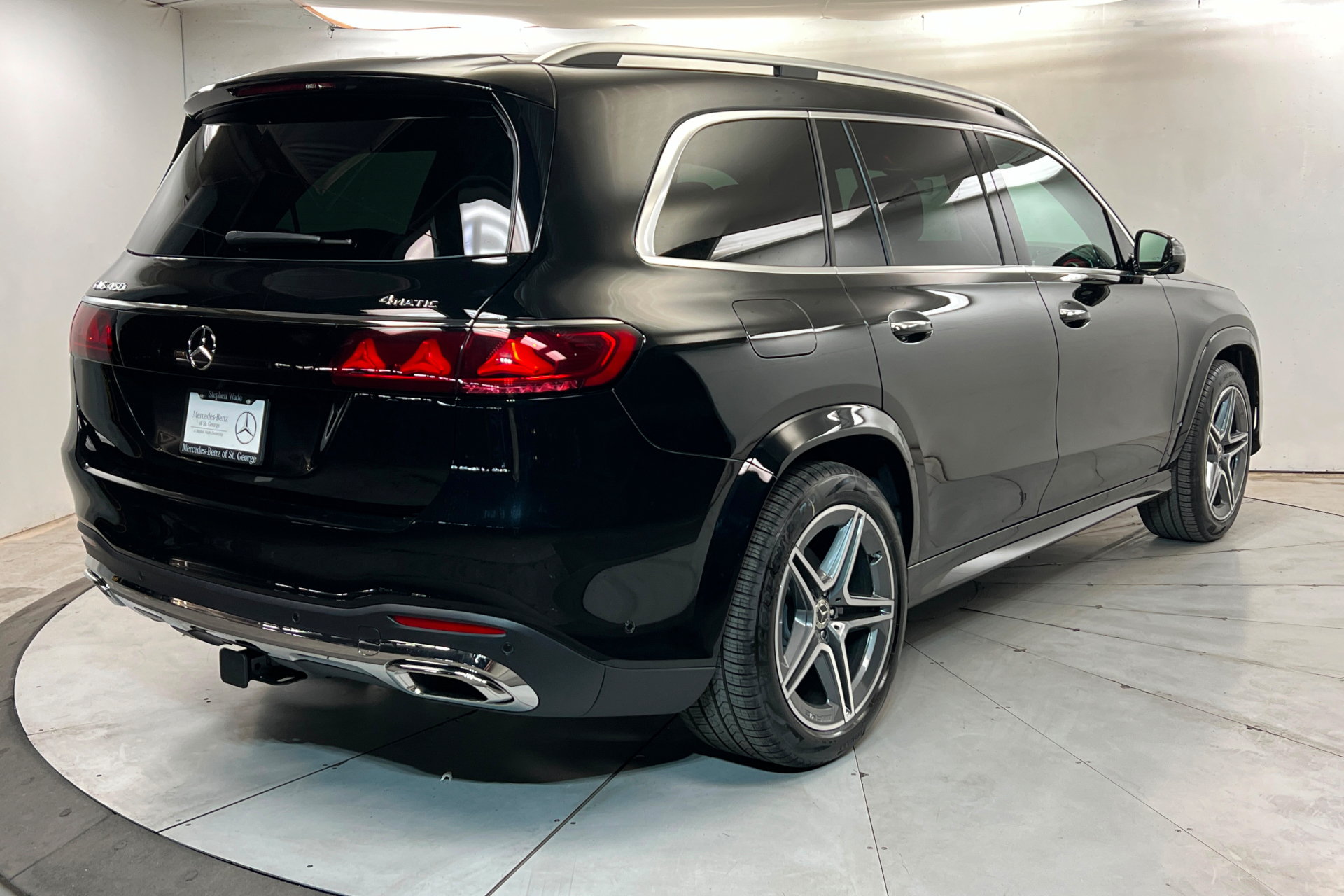 New 2027 Mercedes-Benz GLS 450 4MATIC image 5
