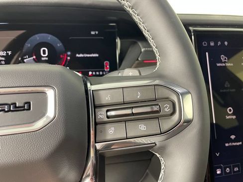New 2026 GMC Acadia Denali Ultimate w/ LPO, Illumination Package AWD/4WD image 7