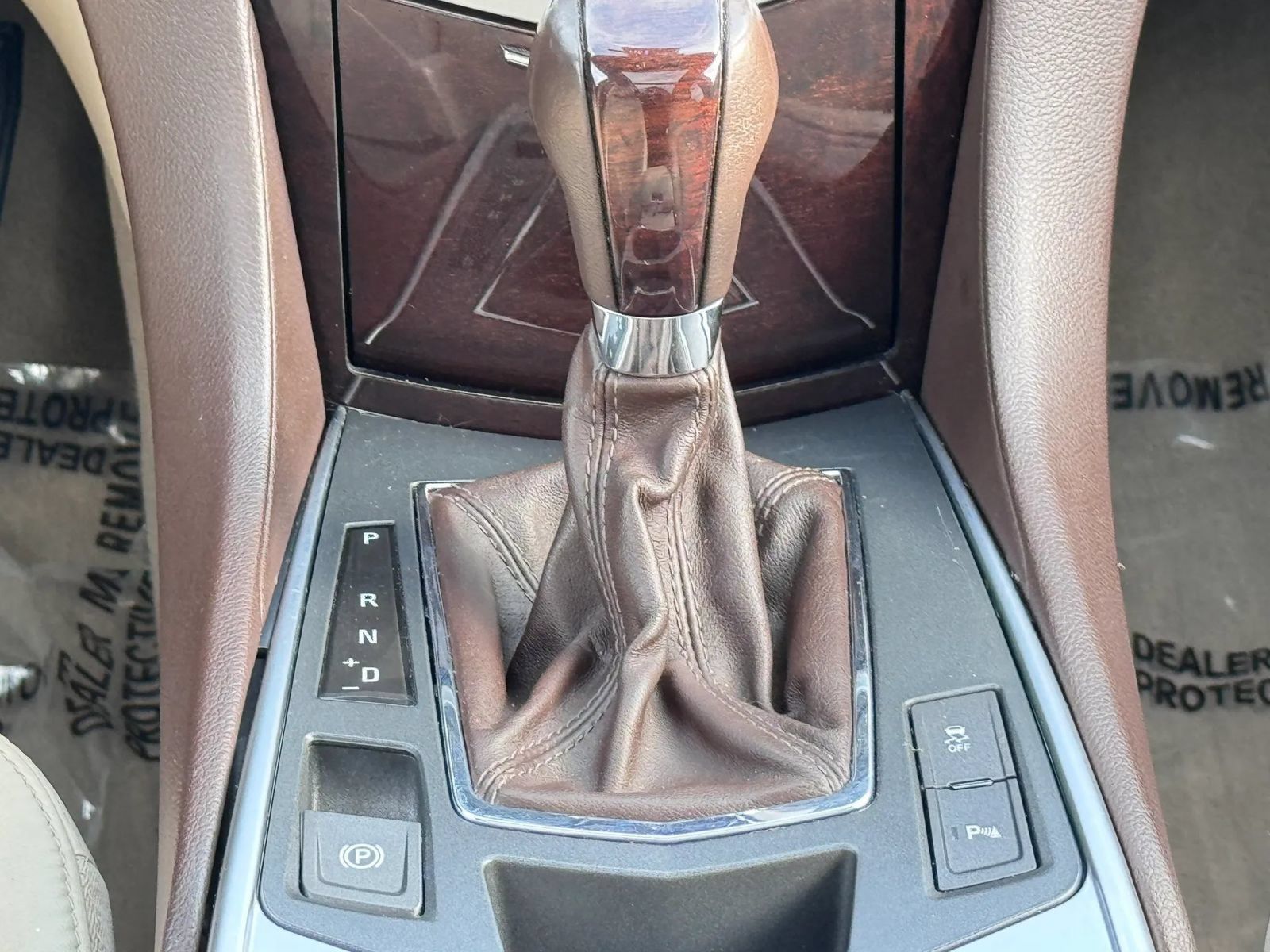 Used 2011 Cadillac SRX Luxury AWD/4WD image 26