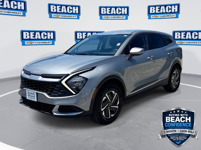 Used 2023 Kia Sportage LX AWD/4WD image 1