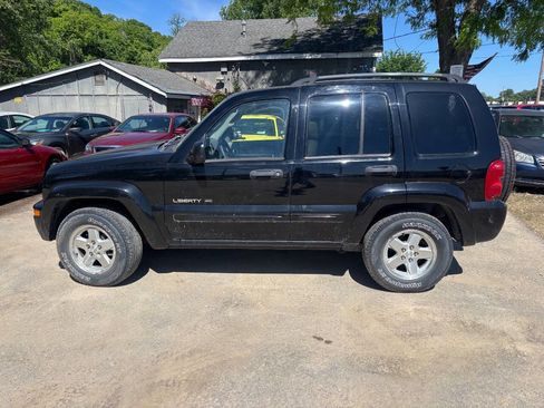 Used 2003 Jeep Liberty Limited AWD/4WD image 6