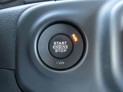 Used 2021 Jeep Gladiator Mojave AWD/4WD image 21