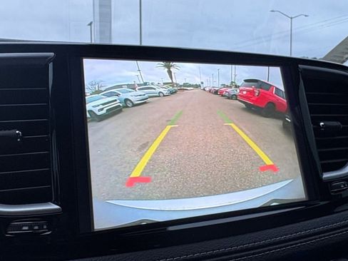New 2026 Chrysler Pacifica Select FWD image 15