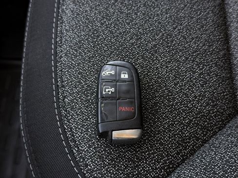 Used 2023 RAM ProMaster 2500 image 33