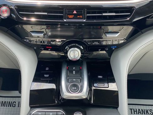 Used 2023 Acura MDX SH-AWD w/ Advance Package image 26