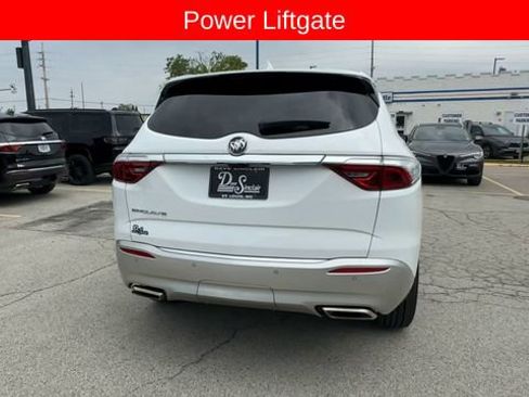 Used 2024 Buick Enclave Essence w/ Technology Package FWD image 7
