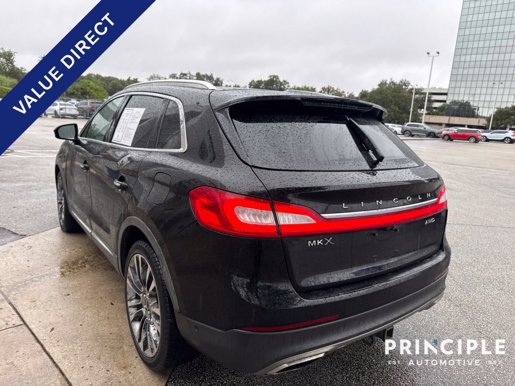 Used 2016 Lincoln MKX Reserve w/ Technology Package AWD/4WD image 6