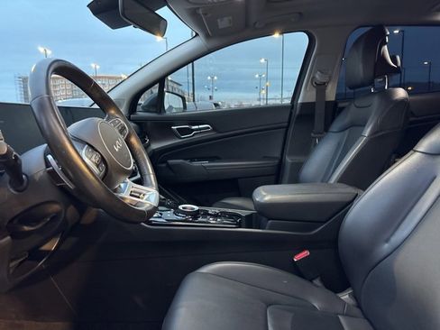 Used 2023 Kia Sportage EX w/ EX Premium Package image 23