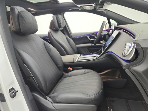 Used 2023 Mercedes-Benz EQS 450+ 4MATIC SUV image 18