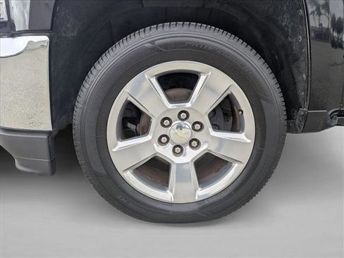 Used 2018 Chevrolet Silverado 1500 LT w/ Texas Edition image 24