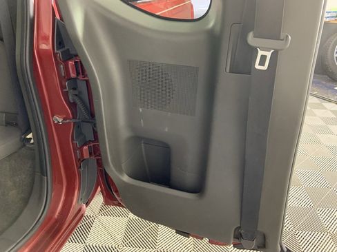 Used 2018 Nissan Frontier S image 22