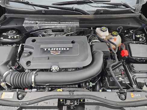 Used 2023 Cadillac XT4 Luxury image 34