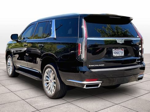 Used 2024 Cadillac Escalade Premium Luxury w/ LPO, Floor Liner Package AWD/4WD image 11