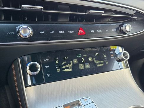 New 2026 Genesis GV70 2.5T Sport Prestige AWD/4WD image 9