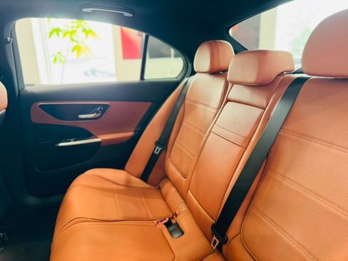 Used 2023 Mercedes-Benz C 300 4MATIC Sedan image 17