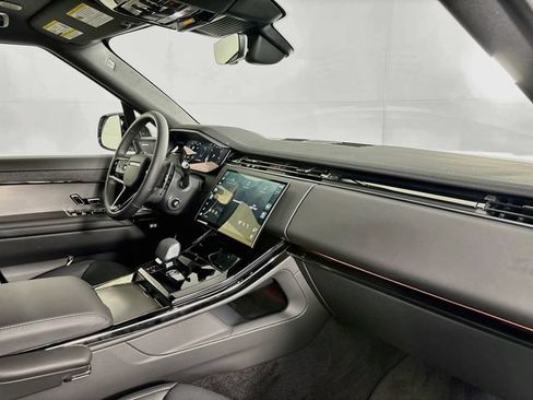 New 2026 Land Rover Range Rover Sport Dynamic SE AWD/4WD image 27