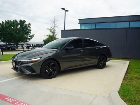 New 2026 Hyundai Elantra Sport FWD image 4