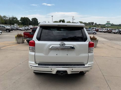 Used 2013 Toyota 4Runner SR5 RWD image 8