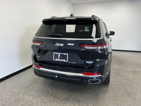 Used 2024 Jeep Grand Cherokee L Summit image 7