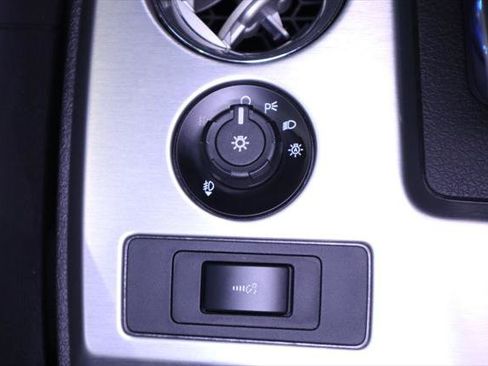 Used 2014 Ford F150 Platinum AWD/4WD image 27