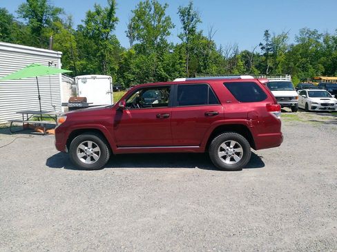 Used 2013 Toyota 4Runner SR5 w/ Convenience Pkg AWD/4WD image 16