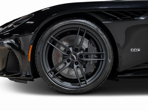 Used 2019 Aston Martin DBS Superleggera image 33