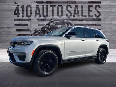 Used 2024 Jeep Grand Cherokee Limited 4xe image 6