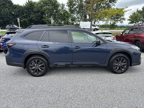 Used 2025 Subaru Outback Onyx Edition XT AWD/4WD image 36